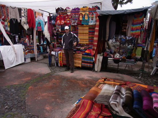 Kunsthandwerksmarkt in Otavalo