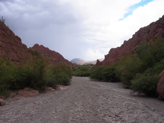 Blick aus dem "Canyon del Inca" Richtung Gewitter