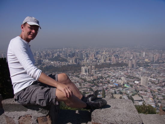 Ja, von oben bietet sich eine fantastische Aussicht, die nur durch den verdammten Smog getrübt ist.