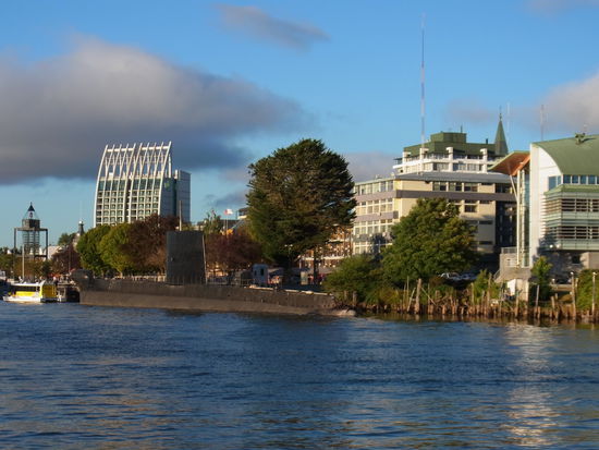 Museums-U-Boot vor der Stadt
(das Heck haben die Seelöwen für sich entdeckt)