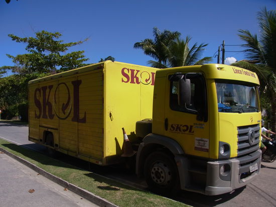 brumm brumm - ich bin ein Bierlaster und sorge immer für Nachschub in den Lokalen
Bier ist hier so was wie ein Nationalgetränk