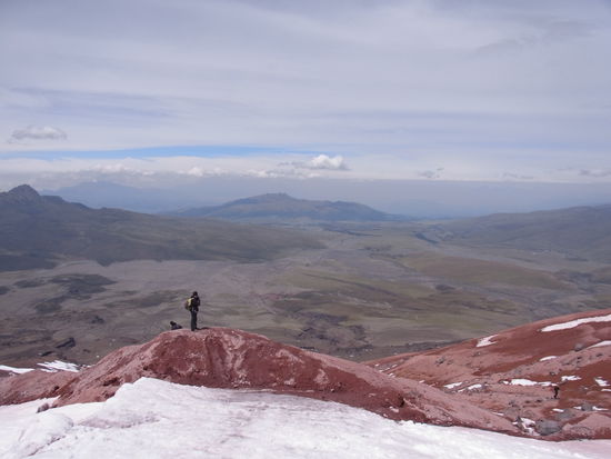 Tolle Aussicht von oben, leider etwas diesig
aber immerhin fast 50 Kilometer Fernsicht...