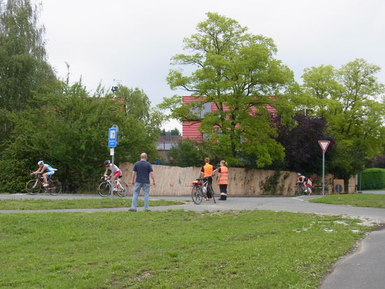 Triathlon über der Brücke
