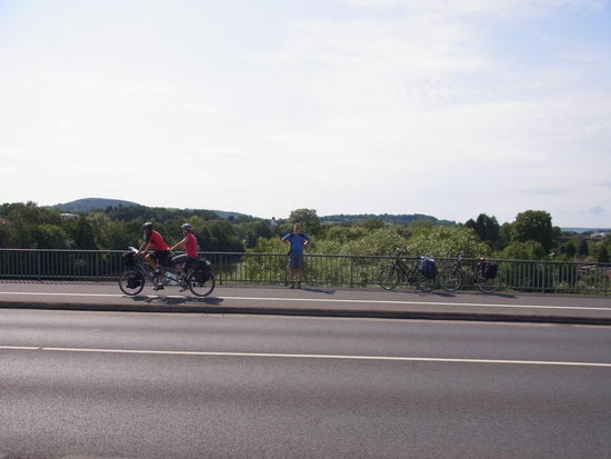 ...ein Tandem. Das einzige, welches wir auf der ganzen Tour sehen werden