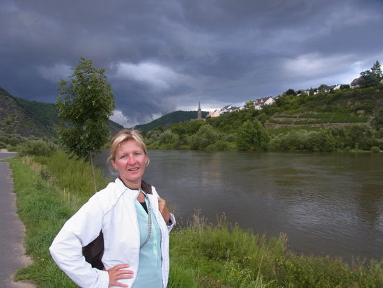 kleiner Spaziergang danach mit gruseligem Himmel