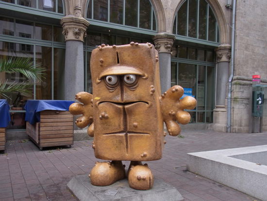 ach was, so ein Käse. Leider ist der steinhart.