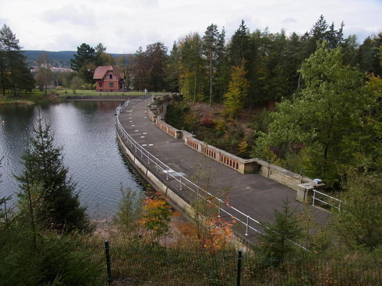 Kleine Talsperre bei Tambach-Dietharz