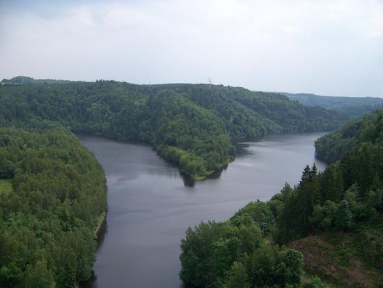 Blick von der Staumauer