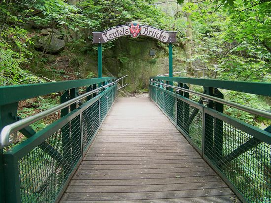 bis zur Teufelsbrücke