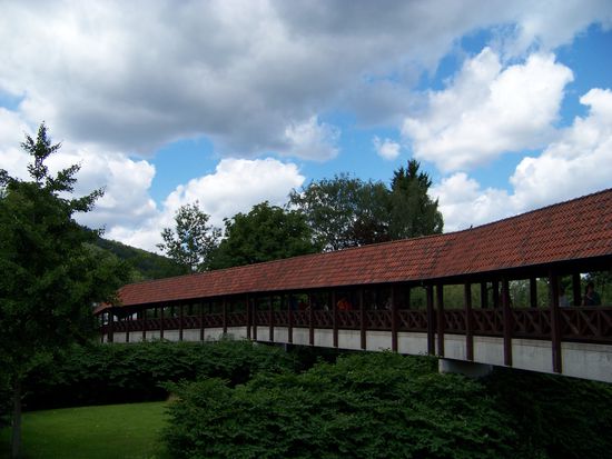 Die Brücke Richtung Weserstein