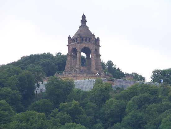 das Kaiser-Wilhelm-Denkmal bei Porta Westfalica auf dem Wittekindsberg