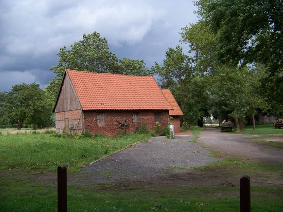 eine der alten Scheunen