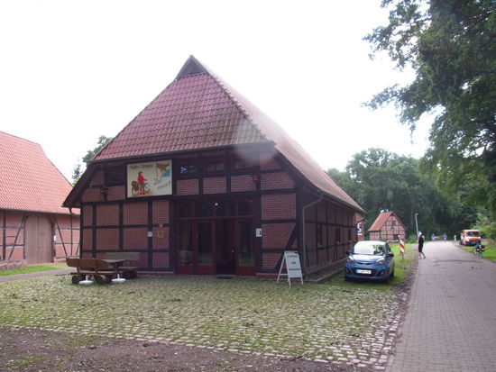 aber erst mal von außen