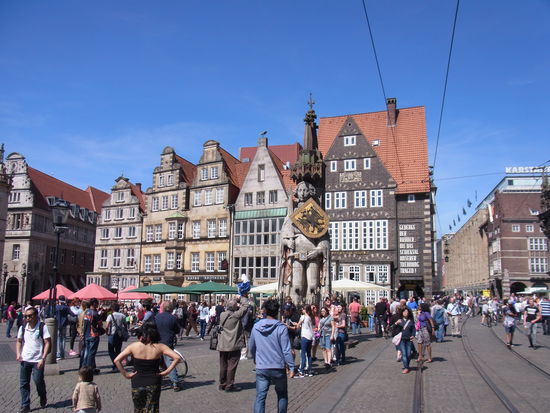 historisches Zentrum - Marktplatz mit "Roland"