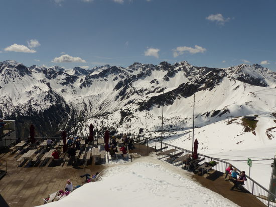 schwuppdiewupp sind wir Dank der Fellhornbahn auch schon oben