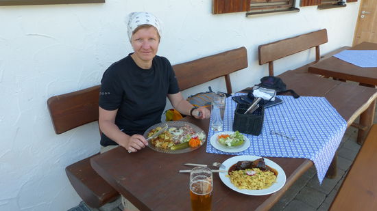 da wird erst mal ordentlich und wohlverdient gespachtelt