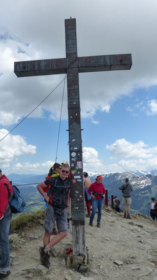 ...geht das ganz flott.
Hier ist dann schon "hoch oben"...