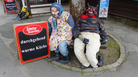 ...und so jemand nach zu vielen Riesenwindbeuteln,