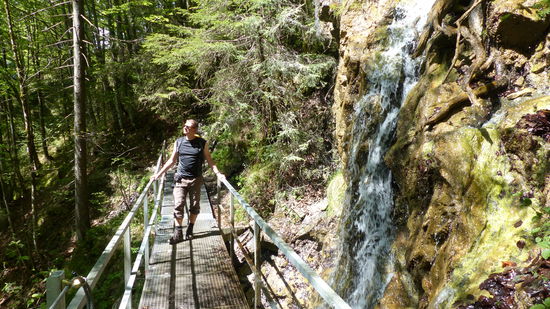 und so kommt man an der Wand vorbei