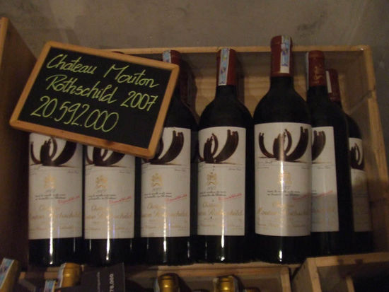 für nichtkenner....eine der besten weine der welt.....