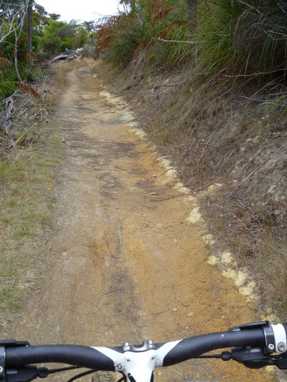 Breit und doch eng mit genug Tempo