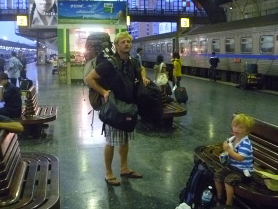 Es wird immer mehr Gepäck....gut das bald Besuch aus Deutschland kommt und das Übergepäck mitnimmt.