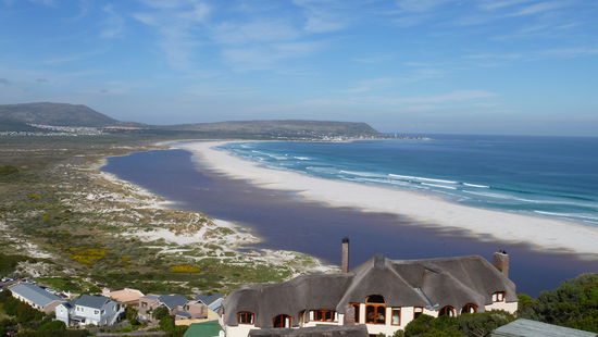 Der wunderschöne Strand von Nordhoek im Süden Cape Towns