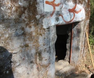 Gruft/Höhle eines Babas