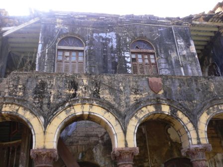 Bhuj, Zerstörung durch das Erdbeben im Jahre 2001