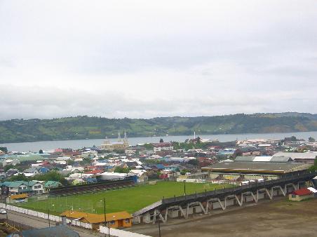 das Stadion in Chiloe gehoert wohl in jeden Reisebericht