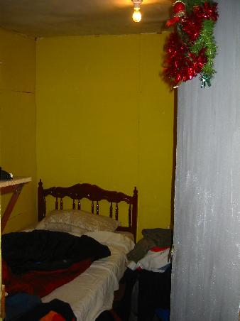 mein Zimmer mit Weihnachtsschmuck