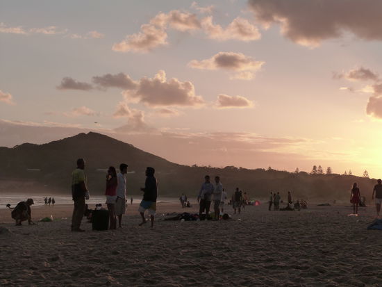 01.01.2012 6:00 morgens der rest vom Fest nur die harten ham's geschafft den ersten Sonnenaufgang im neuen Jahr zu sehen 