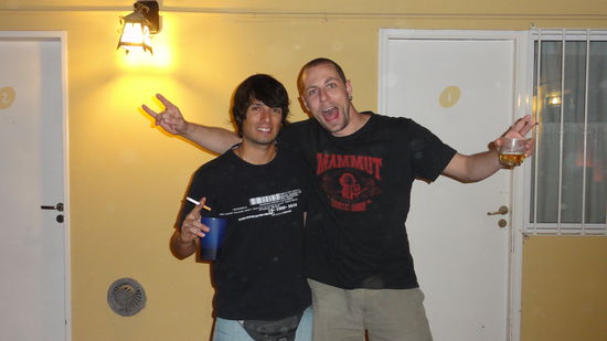 Unsere erste Party mit argentinischer Beteiligung im Hostel  Der Sound stimmt...