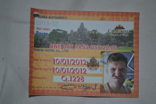 Mein Ausweis am zweiten Tag für die Besichtigung der Tempel. 