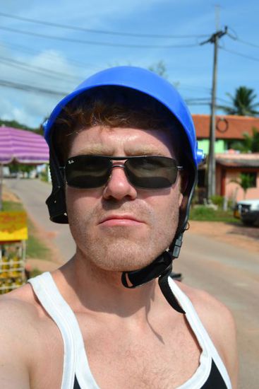 Bei Erkunden der Insel mit dem Roller.