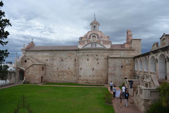 Wochenendausflug nach Alta Gracia. Hier verbrachte Revolutionär Che Guevara eine beträchtliche Zeit seiner Kindheit und Jugend.
Bild: örtliches Jesuitenkloster