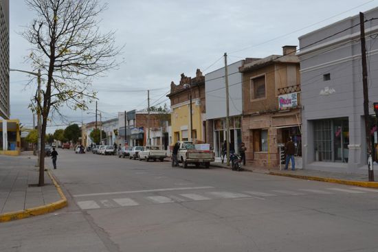 Das verschlafene aber sympathische Städchen Dean Funes in der Provinz Cordoba.