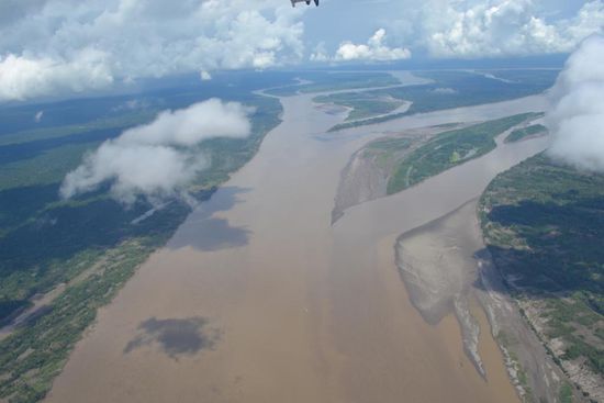 Hoch über dem endlosen Amazonasbecken. - ein Highlight.