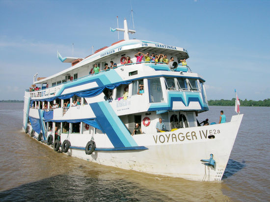 Mit dem Schiff Voyager IV von Tabatinga nach Manaus. Das Schiff war verhältnismässig sauber und das Essen gut.