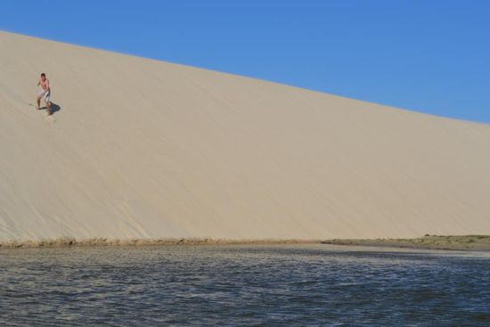 Das sogenannte Sandboarding...