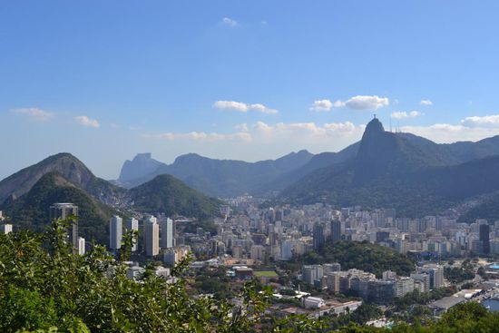 Corcovado (die grosse Jesusstatue) im Hintergrund