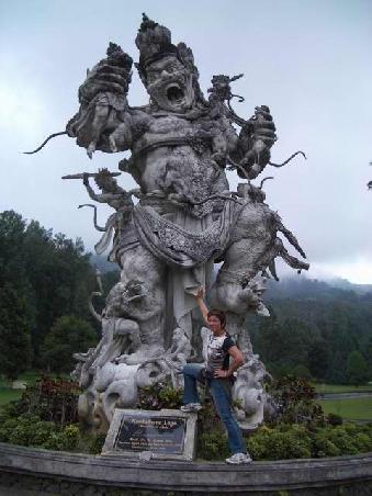 Daemone in einem Park in Bedugul