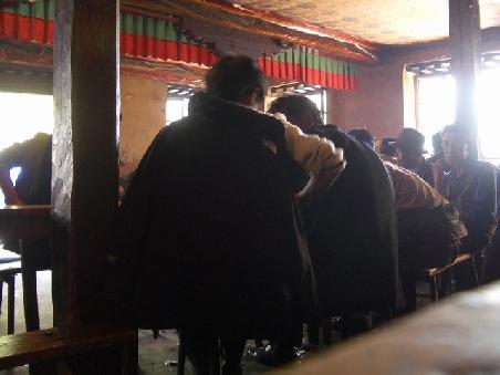 Restaurant mit vielen Einheimischen