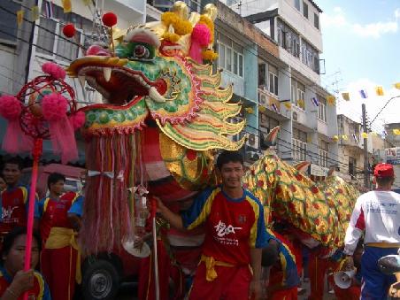 Ein chinesisches Fest wird gefeiert