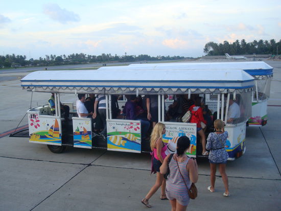 Flughafenbus in Koh Samui