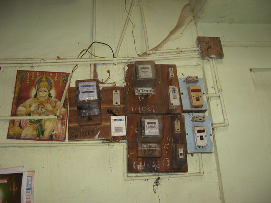 Stromzaehler mit der Hilfe von Hanuman, dem Affengott