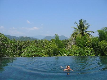 Abkuehlung in der heissesten Zeit des Tages: im Luxusresort