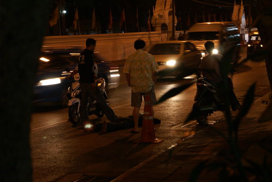 Festnahme eines Handtaschenraeubers.