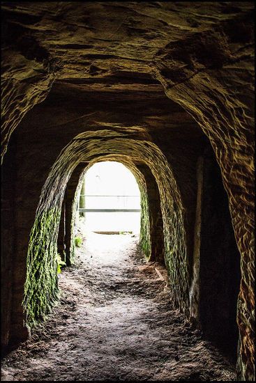 Eine ausgehauene Höhle von innen.