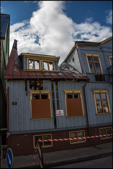 Leider brennen Holzhäuser sehr leicht und schnell ...